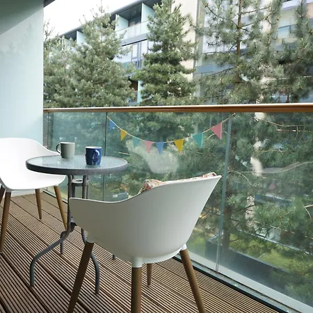 1-bedroom Business Hub Easy Life *