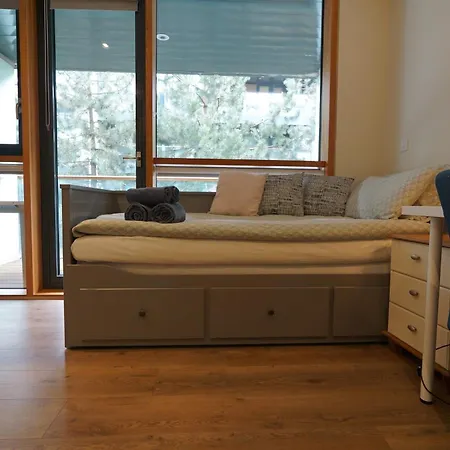 1-bedroom Business Hub Easy Life Rum i privatbostad