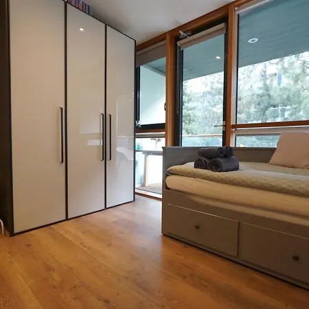 Séjour chez l'habitant 1-bedroom Business Hub Easy Life