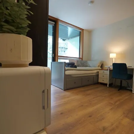 1-bedroom Business Hub Easy Life Privatunterkunft *