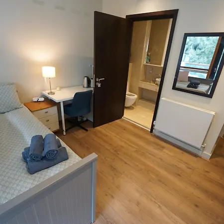 1-bedroom Business Hub Easy Life *